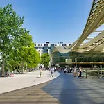 Luxury Penthouse With A/C Terrace & View-Le Marais