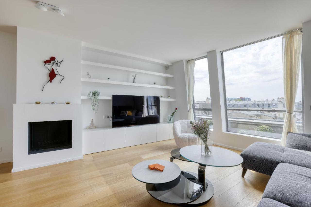 Appartamento Luxury Penthouse With A/c Terrace & View-le Marais Parigi