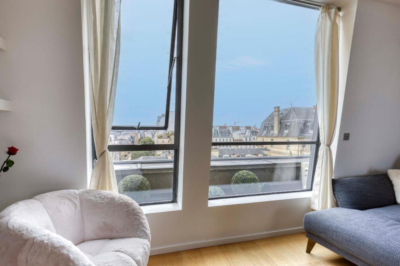 Luxury Penthouse With A/c Terrace & View-le Marais *